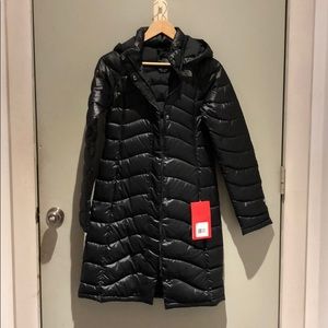 Brand new The North Face thin down coat